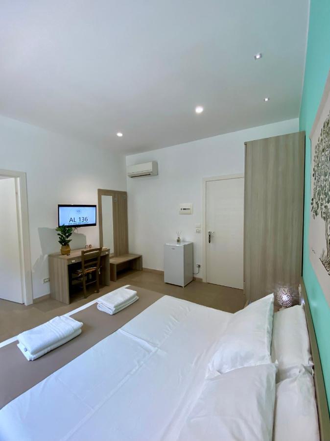 Bed and Breakfast Al 136 Капо-д'Орландо Экстерьер фото